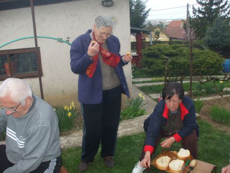 szalonnasutes2011_04_16_014.jpg